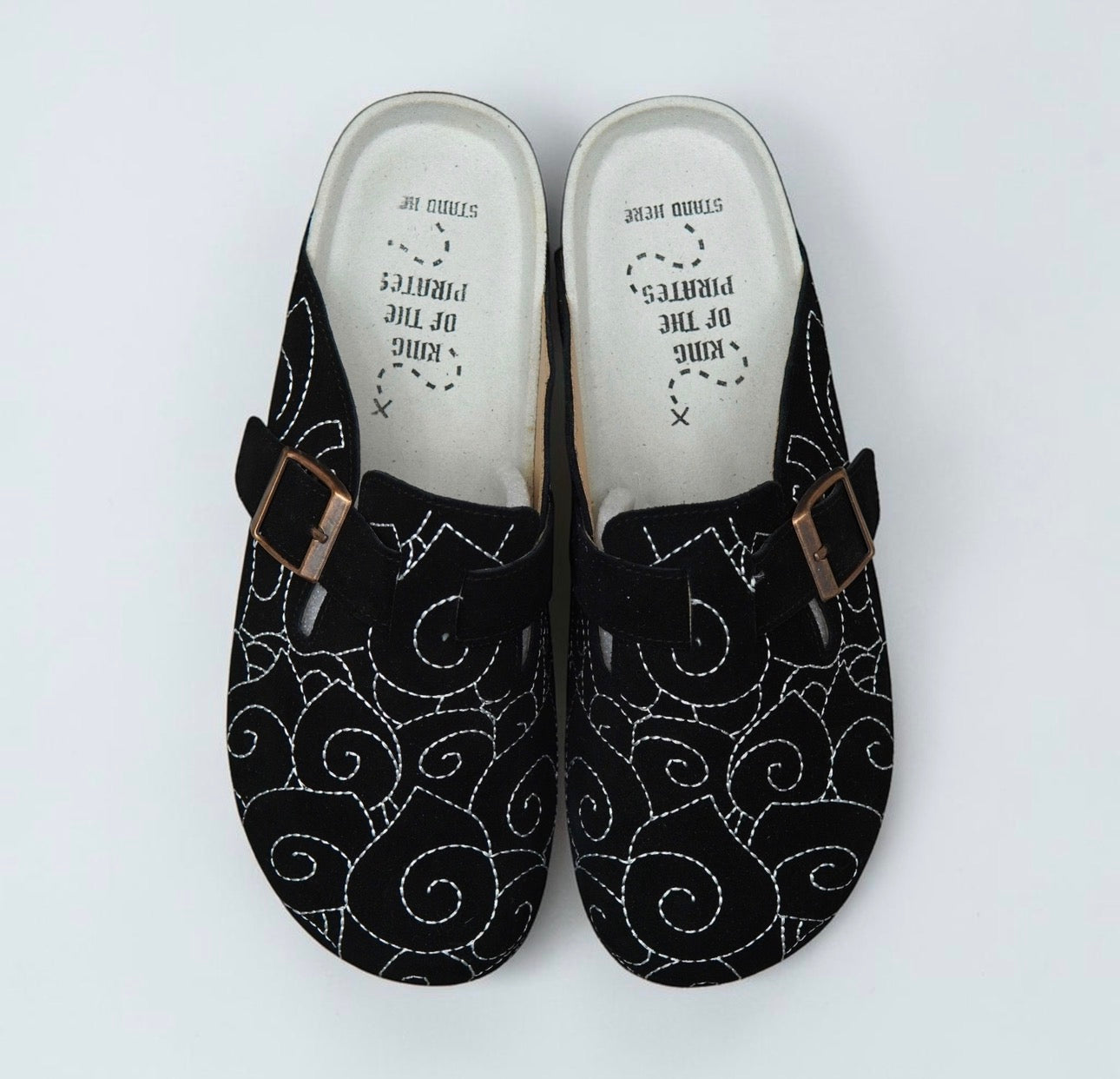 Darkness Clog