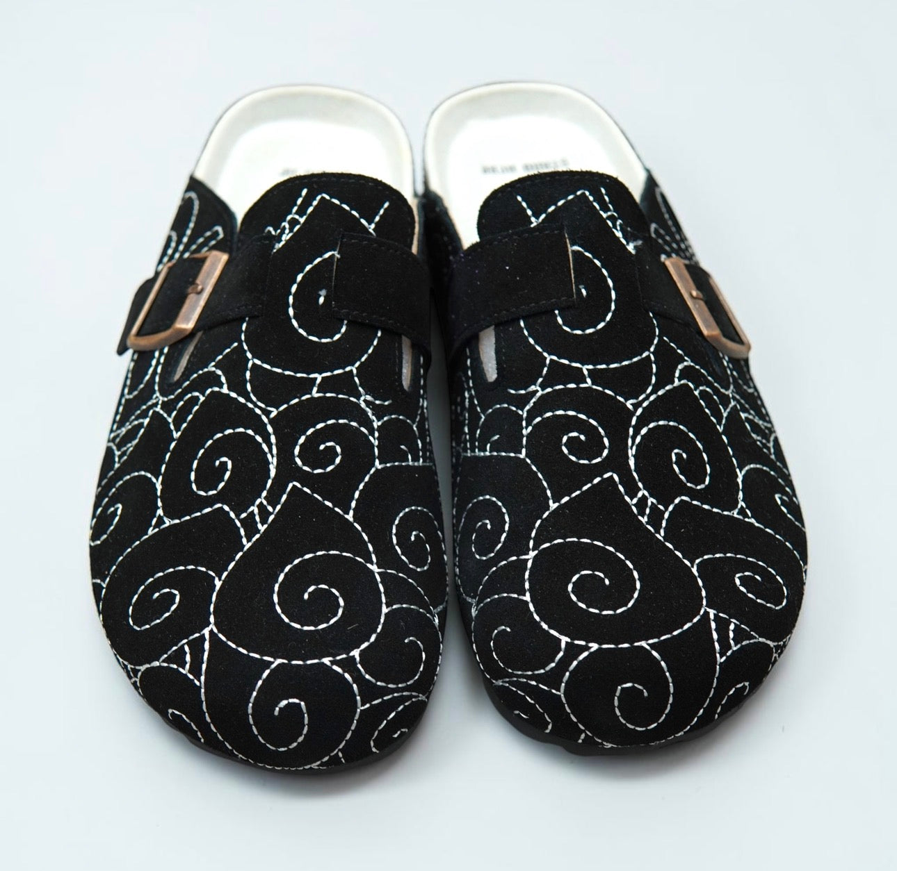 Darkness Clog