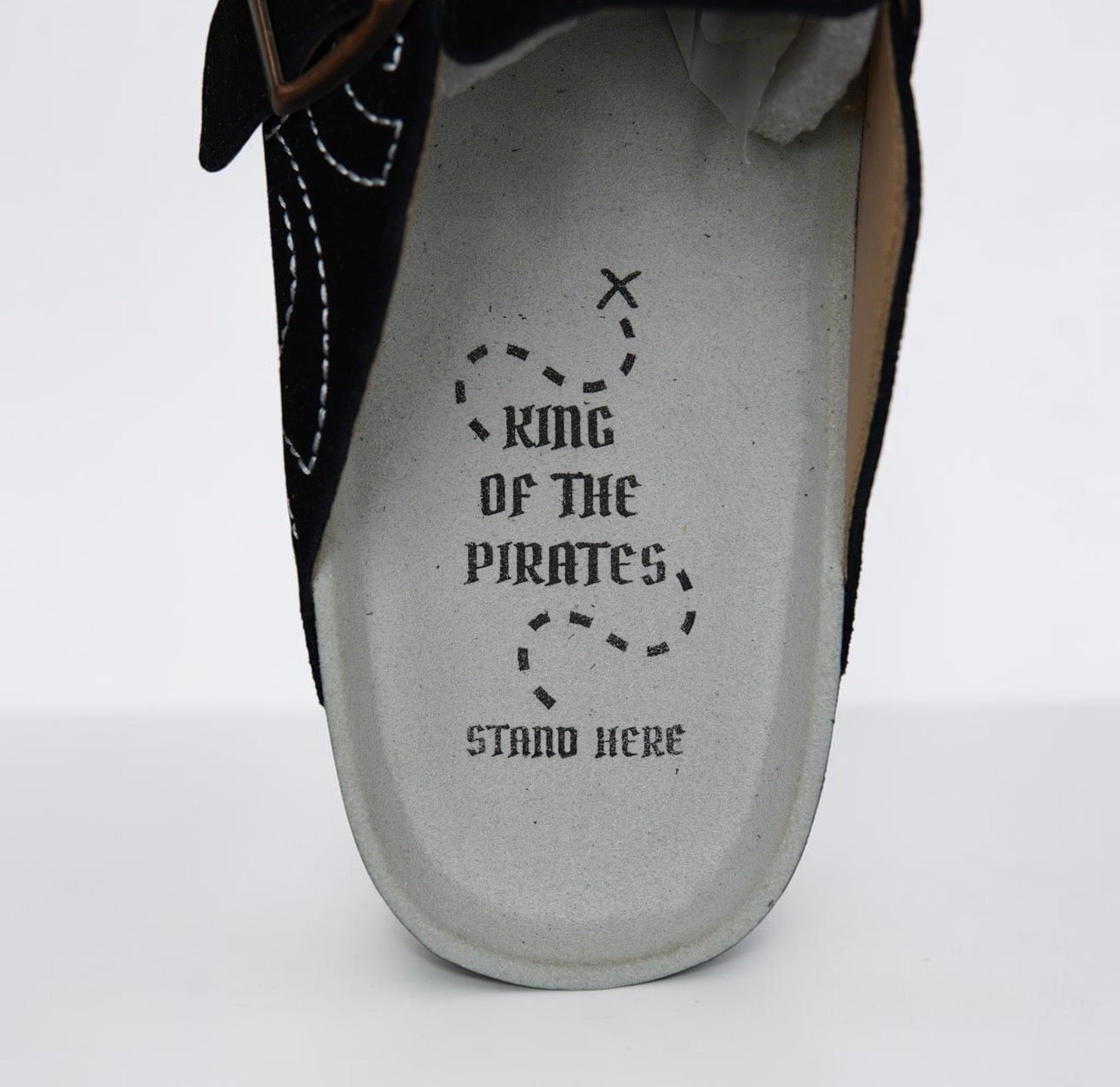 Darkness Clog